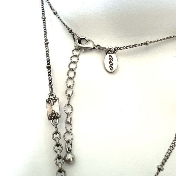 AEO Silver Textured Leaf Framed Faux Turquoise Southwestern Necklace 32" 1172 - Picture 5 of 8